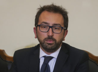 Bonafede: condanne più dure violenza donne