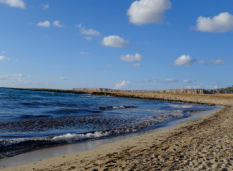 Spiaggia libera tutti per bambini malati