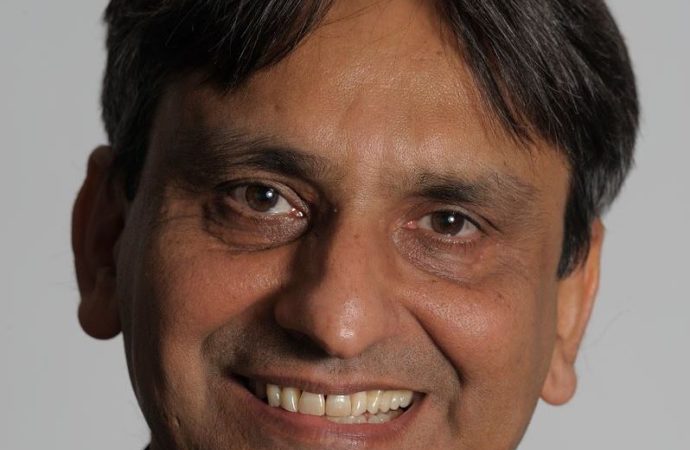 L’intervista a Ejaz Ahmad