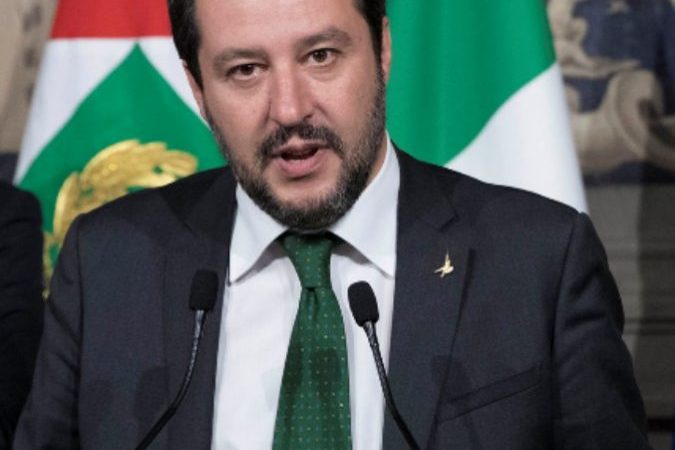 Lo sbarco annunciato senza l’okay di Salvini