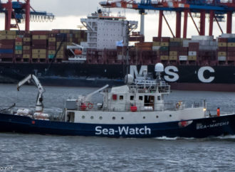 La Sea Watch in balìa dell’Europa