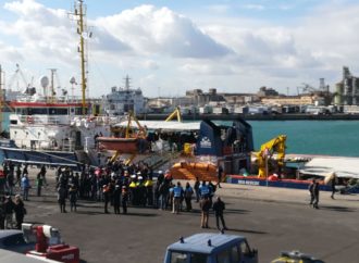 Palermo vuole una nave battente bandiera italiana