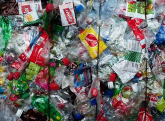 Val d’Aosta bandisce la plastica monouso