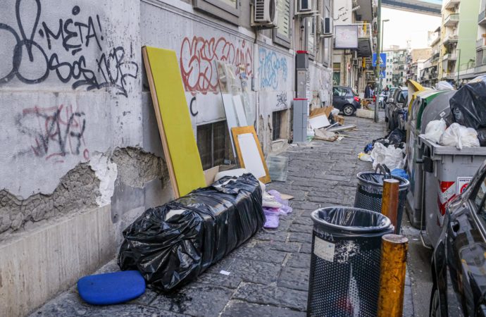 Il problema dei rifiuti a Napoli