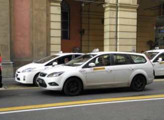 Milano, taxi scontati per persone fragili