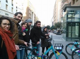 Pedalare a Napoli non è per tutti