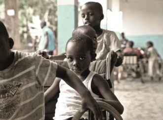 Dokita per i bambini disabili del Camerun