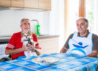 Casa rifugio per senza dimora con cani